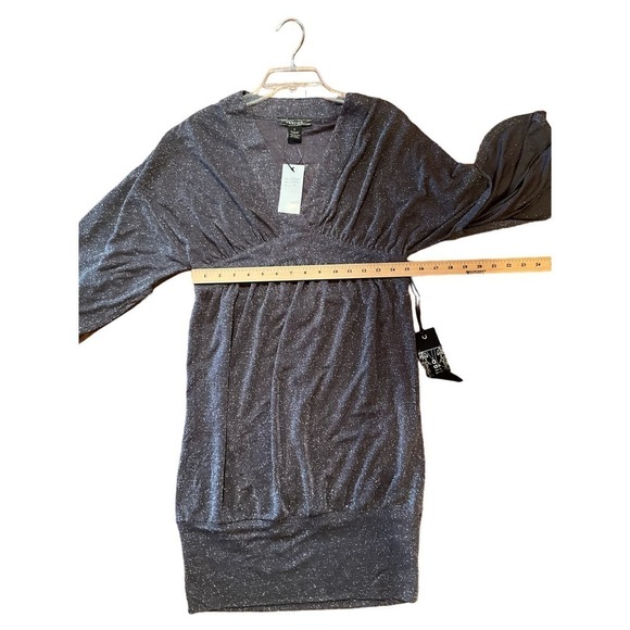 Vertigo Paris Mini Dress Women's Size M Silver Nylon Surplice Neck Short Sleeve - Picture 8 of 8